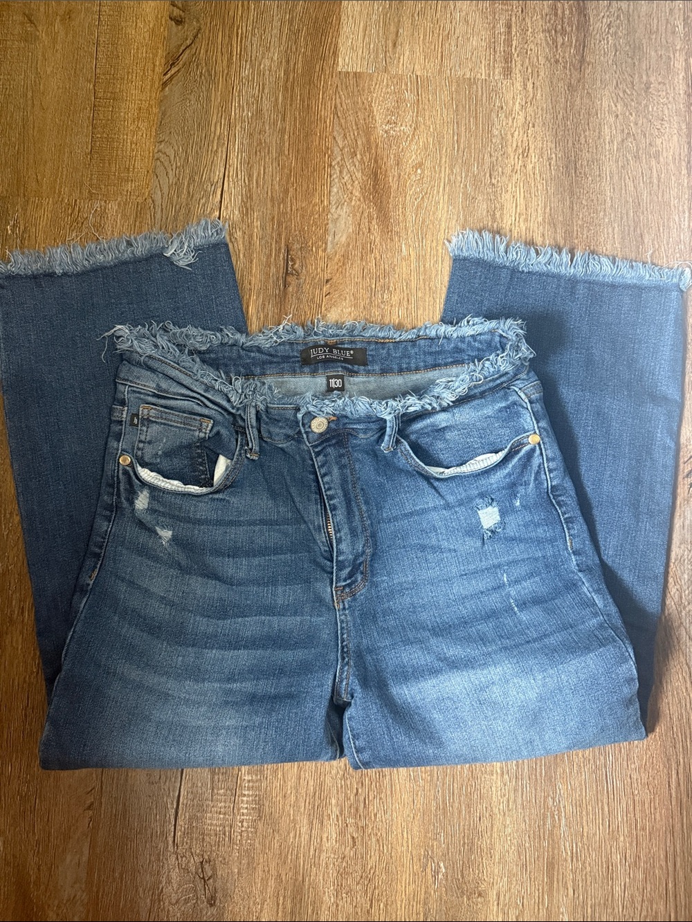 Judy Blue Medium Blue Frayed Waist & Raw Hem Ankle Jeans